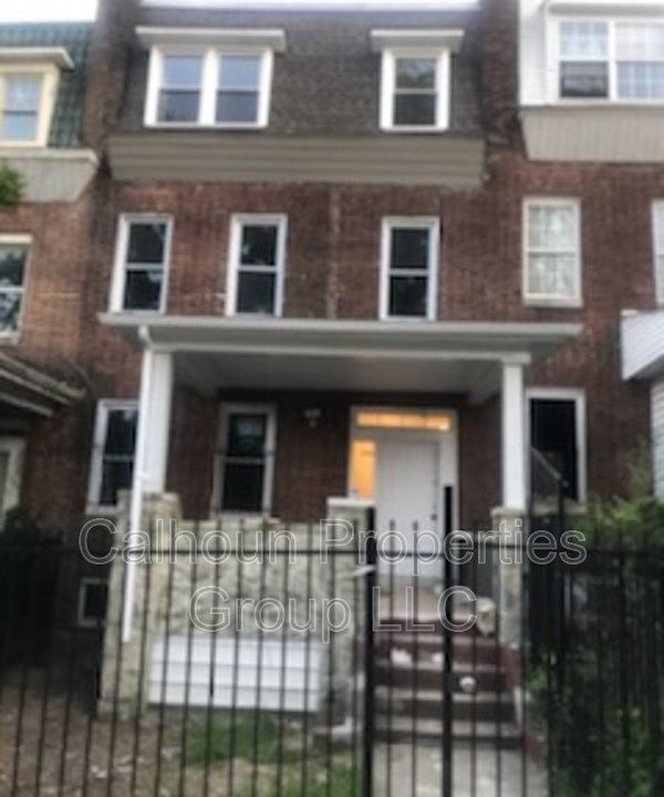 1st image of 3506 Woodbrook Ave #1