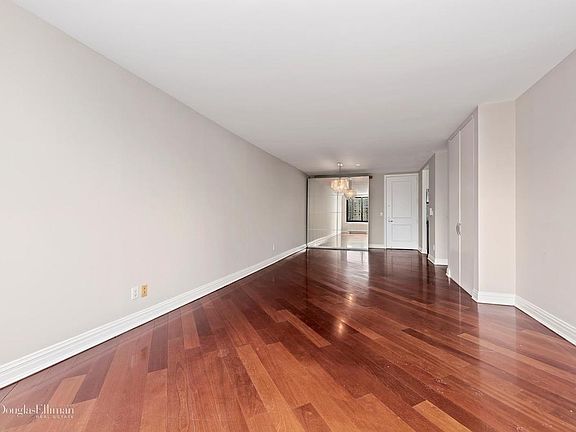 3rd image of 201 W 72nd St APT 14C