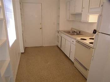 4th image of 3629 Hunt St