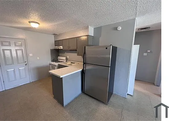 423 Dallas St NE #C — Photo 17