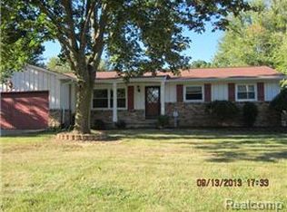 5011 Middleboro Rd, Grand Blanc, MI 48439