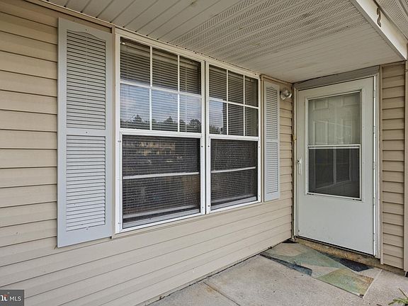 4th image of 2 Vernon Ct