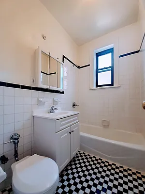 Rented by Compass | media 32