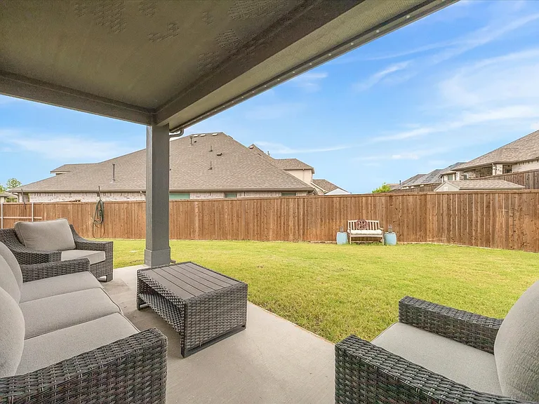 1904 Frediano Ln — Photo 7