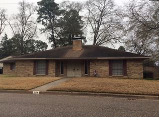 604 Rebecca Dr, Carthage, TX 75633