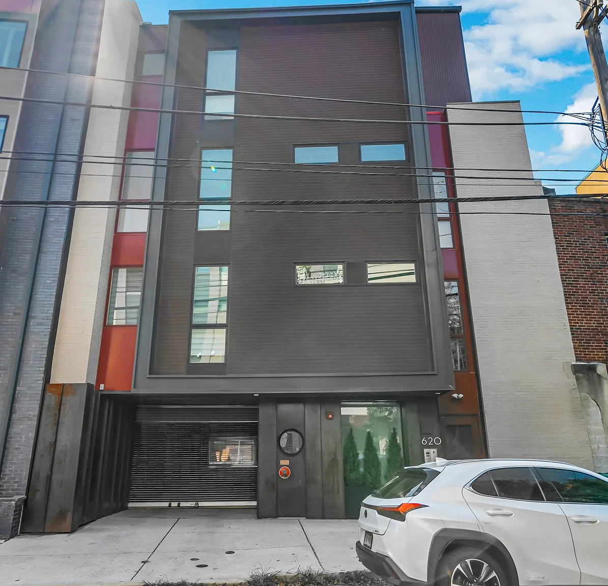 1 bed, 705 sqft, $2,550 — Photo 1