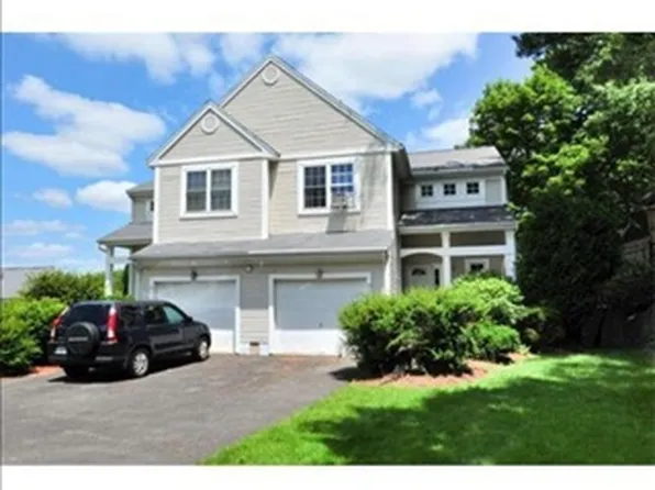 25 Ptarmigan Dr, Shrewsbury, MA 01545