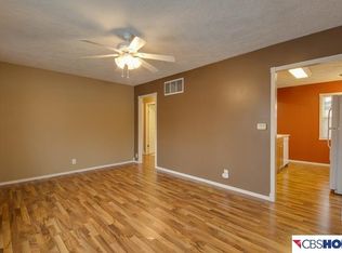 3124 S 38th Ave, Omaha, NE 68105