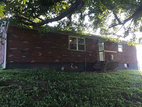 2nd image of 118 Don Galloway Dr