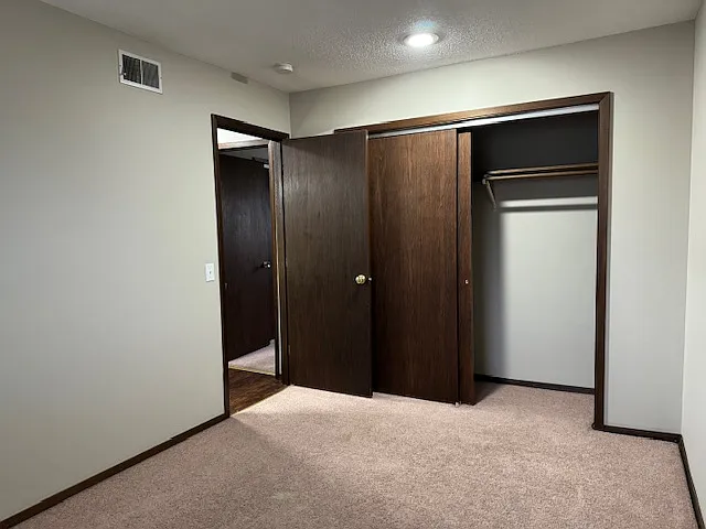 2800 Monmouth Ct #D — Photo 12