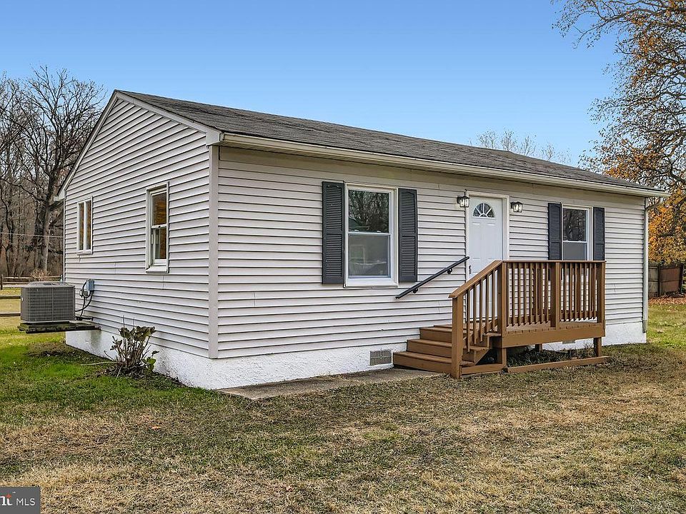 1st image of 2542 Sycamore Ave