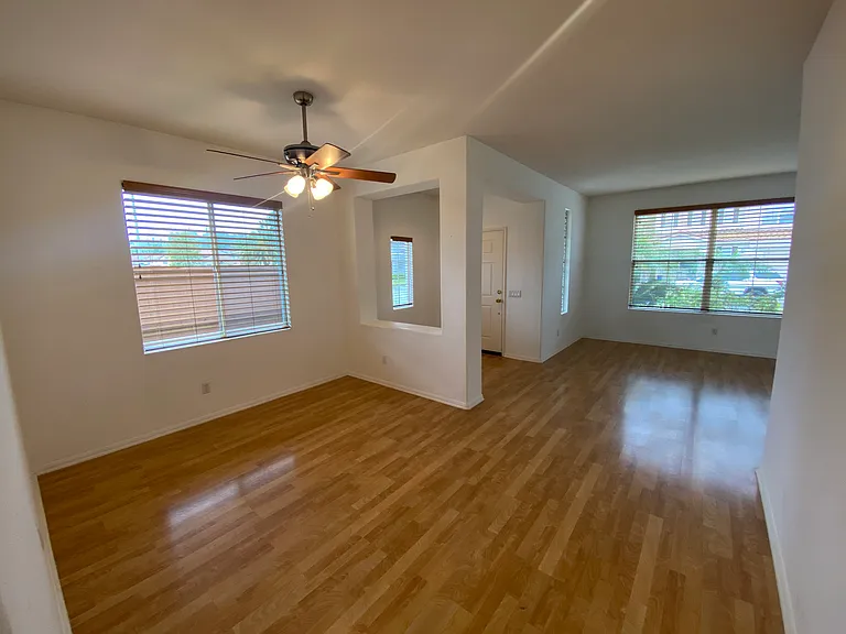 3507 Lake Park Ave — Photo 6