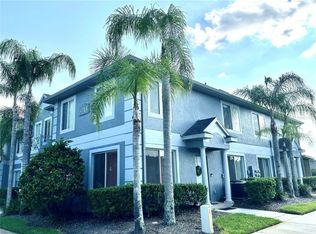 108120 Paradise Point Dr, Tampa, FL 33647