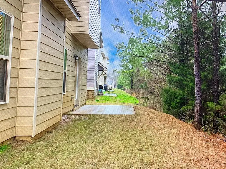 517 Kirkland Dr — Photo 9