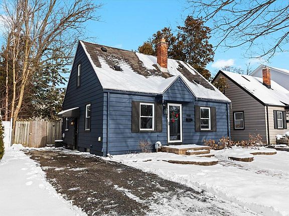 4th image of this home