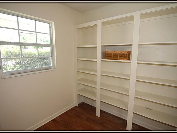 5th image of 4960 93rd Ave