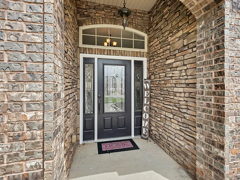 1048 Tarah Knolls Cir — Photo 4