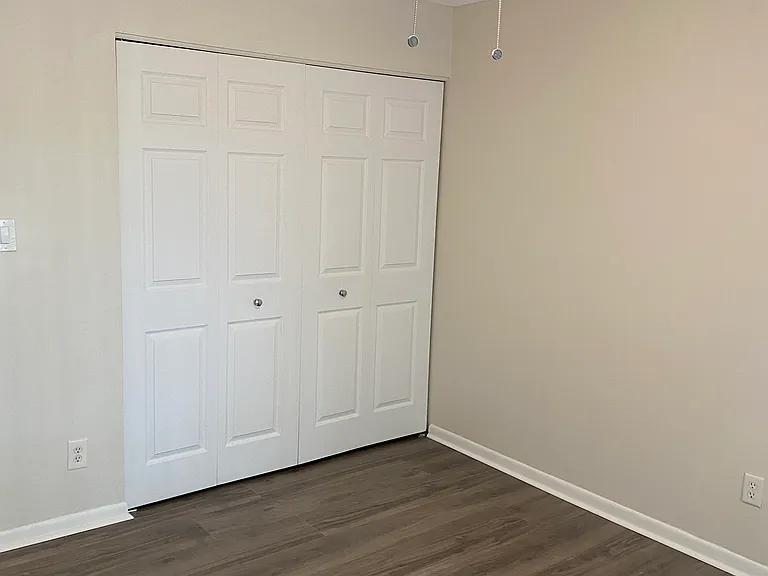 1515 Huntington Ln #1 — Photo 9