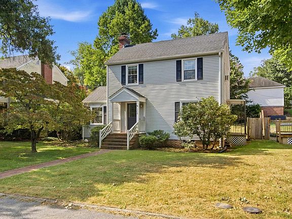 3rd image of 1208 Federal St