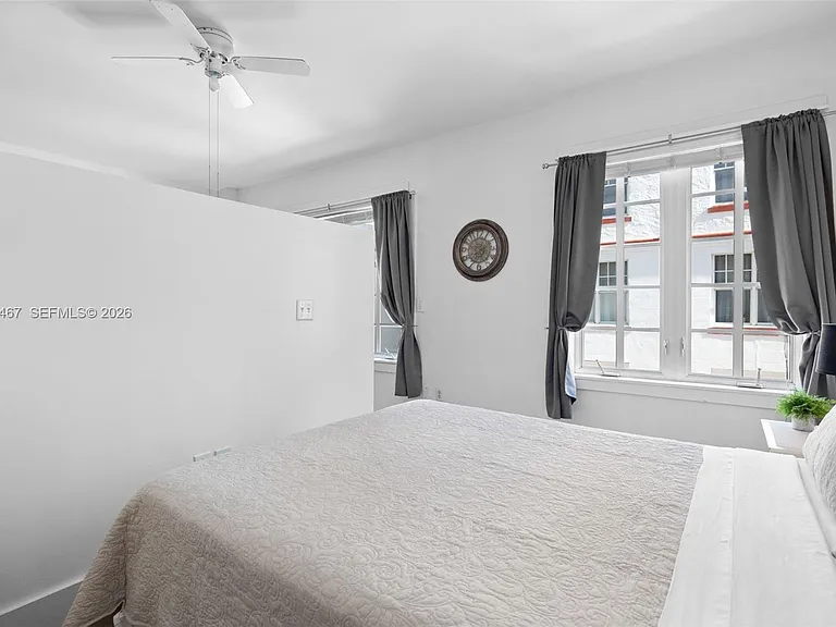 530 Ocean Dr #108 — Photo 21