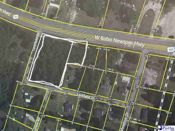 Larkfield Dr, Hartsville, SC 29550