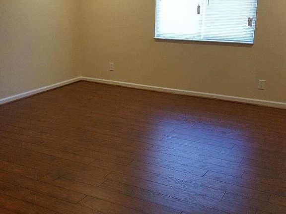 Living and Dining Area