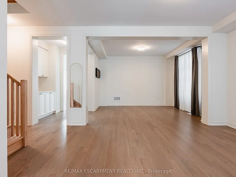 48 Sparrow Way — Photo 6