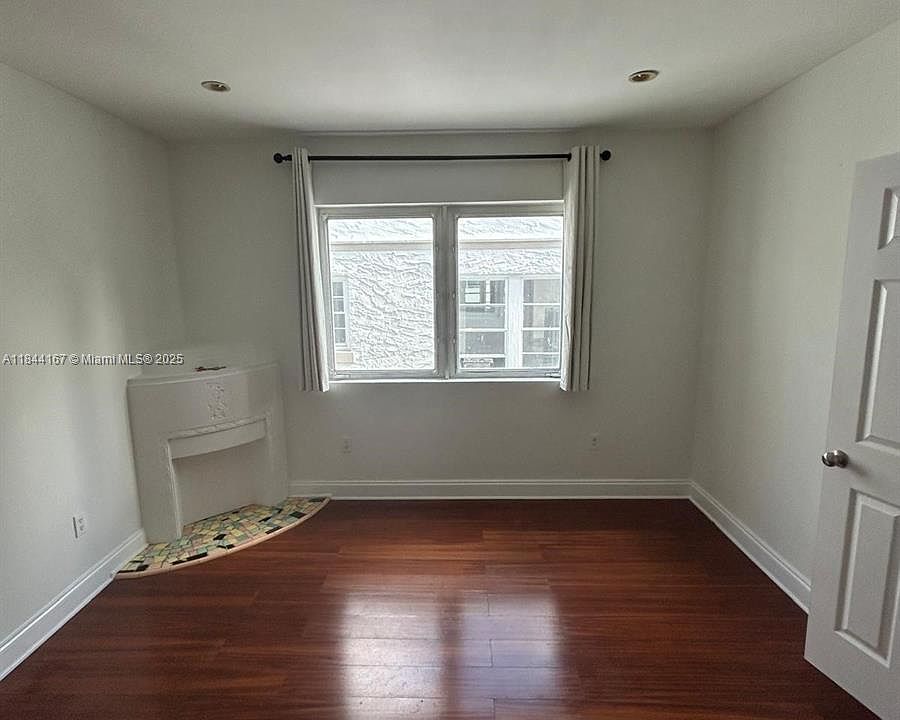 1st image of 750 Jefferson Ave #A12