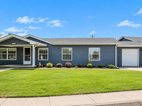 2115 B St, Cozad, NE 69130