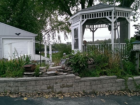2nd image of 9614 Shore Dr