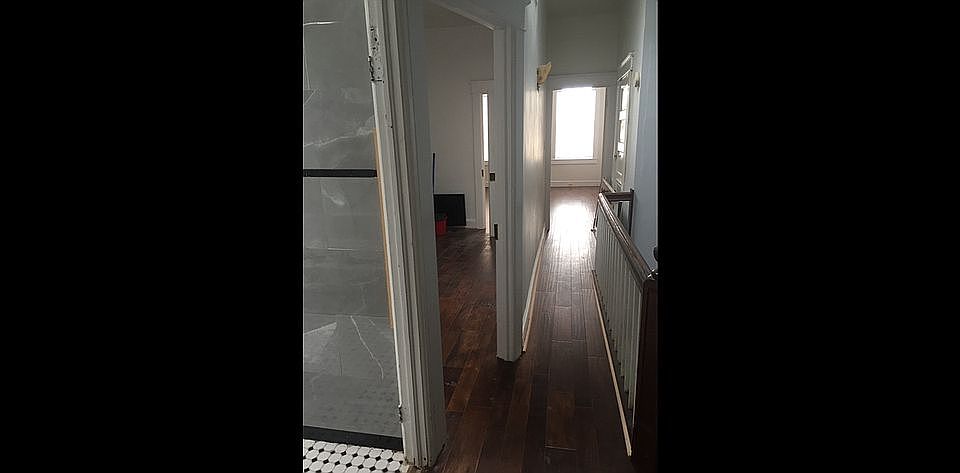1st image of 717 N Linwood Ave