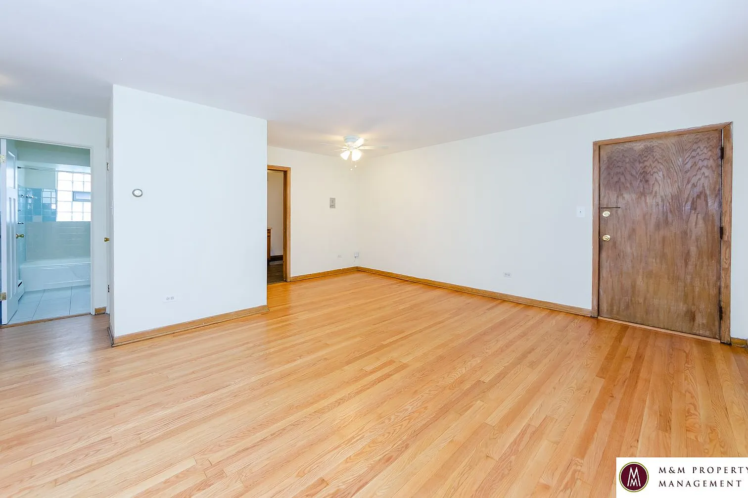 1032 Washington — Photo 3