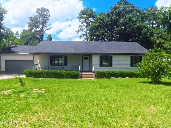 1163 Fairlane Dr, Louisville, GA 30434