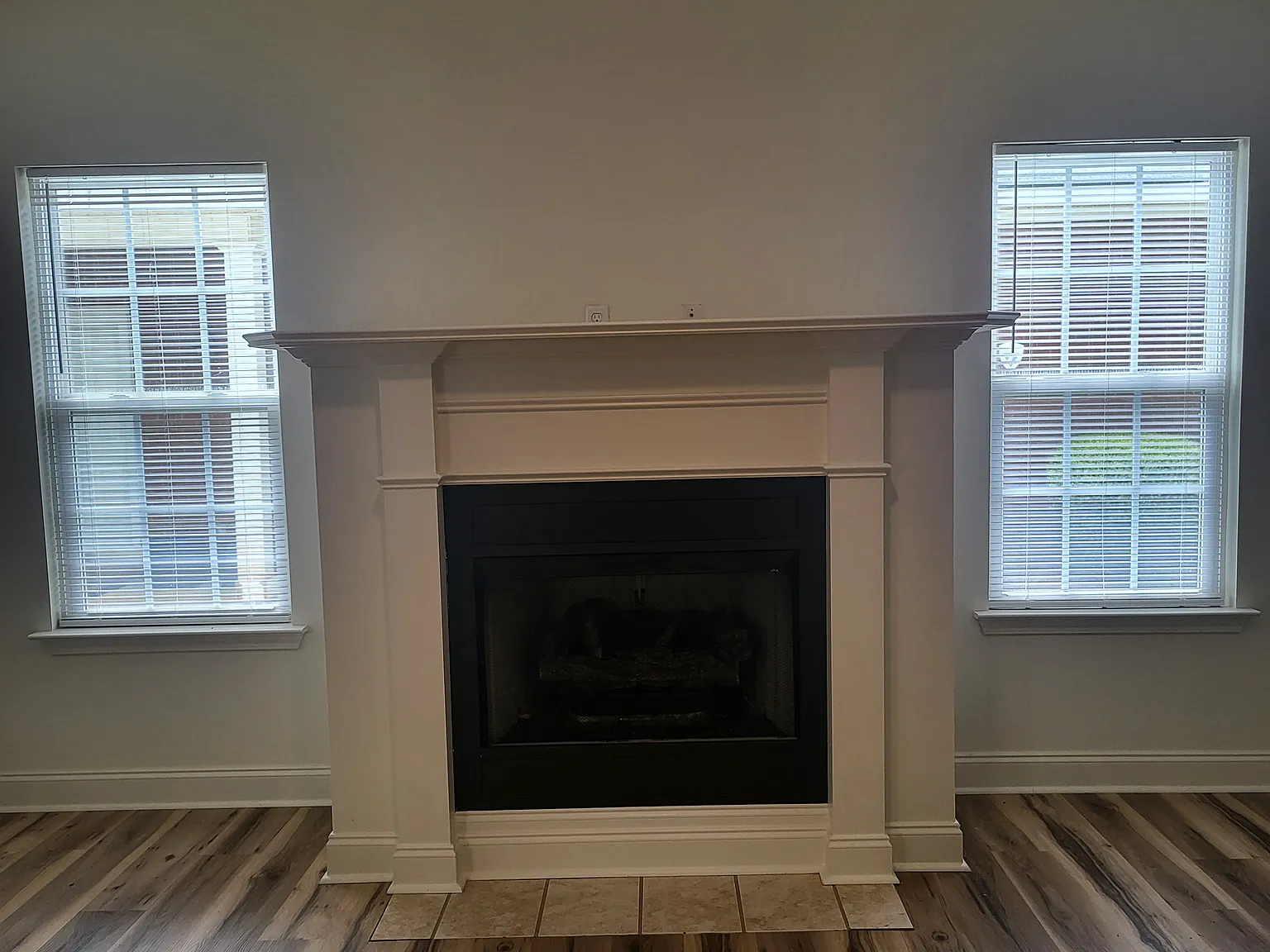 3 bed, 1190 sqft, $1,695 — Photo 3
