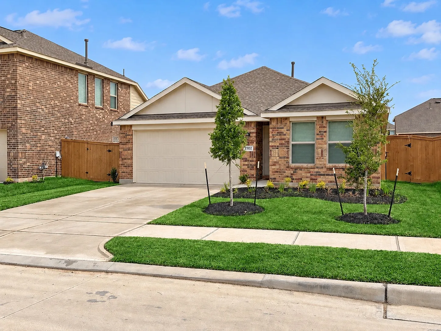 5 bed, 1863 sqft, $3,000 — Photo 1