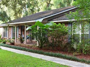 407 SW 80th Dr, Gainesville, FL 32607