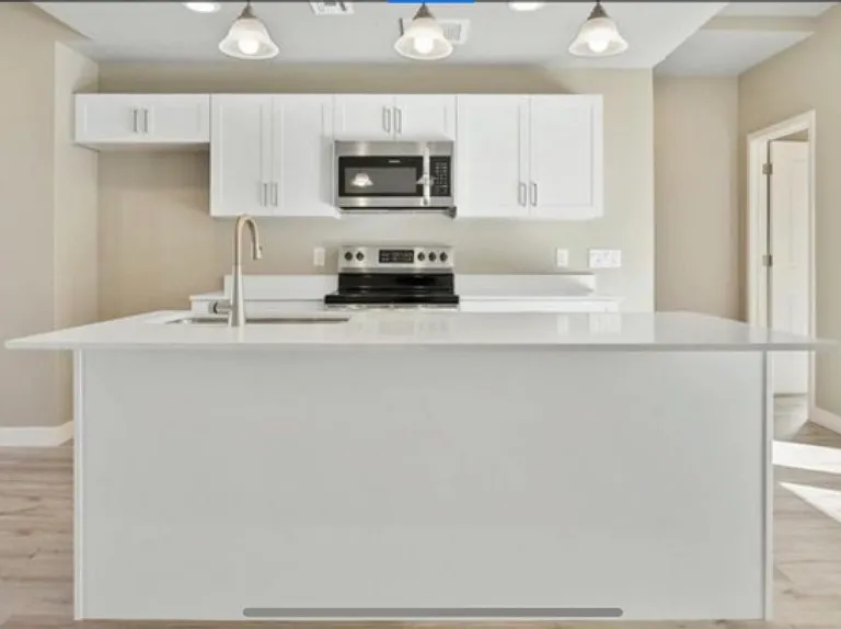 1672 S 225 W — Photo 5