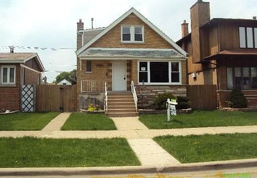 1st image of 5750 S Mayfield Ave