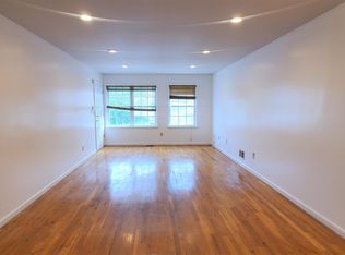 122 Logan Ave FLOOR 2, Jersey City, NJ 07306