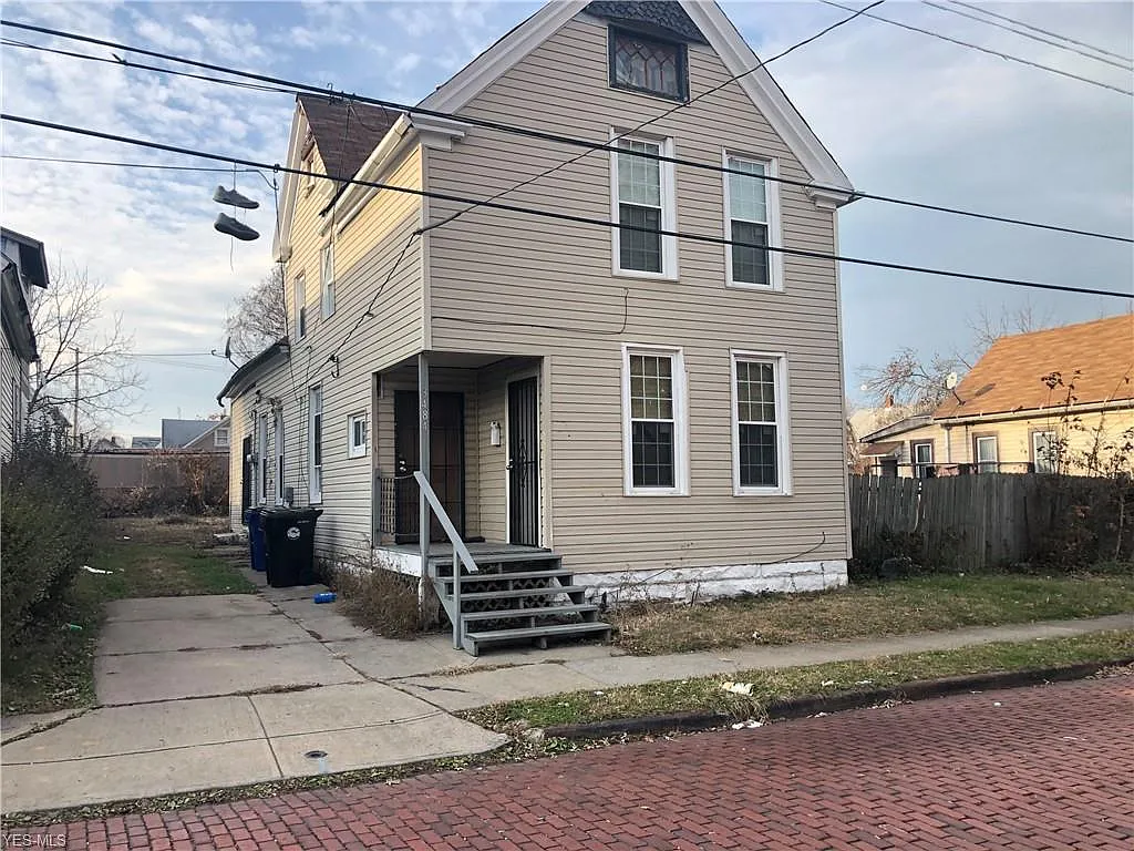 3484 W 59th St photo 1