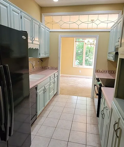 207 Mountain Ridge Dr SE — Photo 8