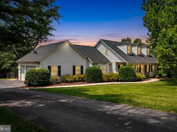 36983 Philomont Rd, Purcellville, VA 20132