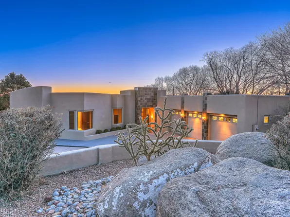 18 Sandia Heights Dr NE, Albuquerque, NM 87122
