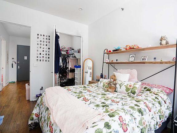 2nd image of 479 W 146th St #52