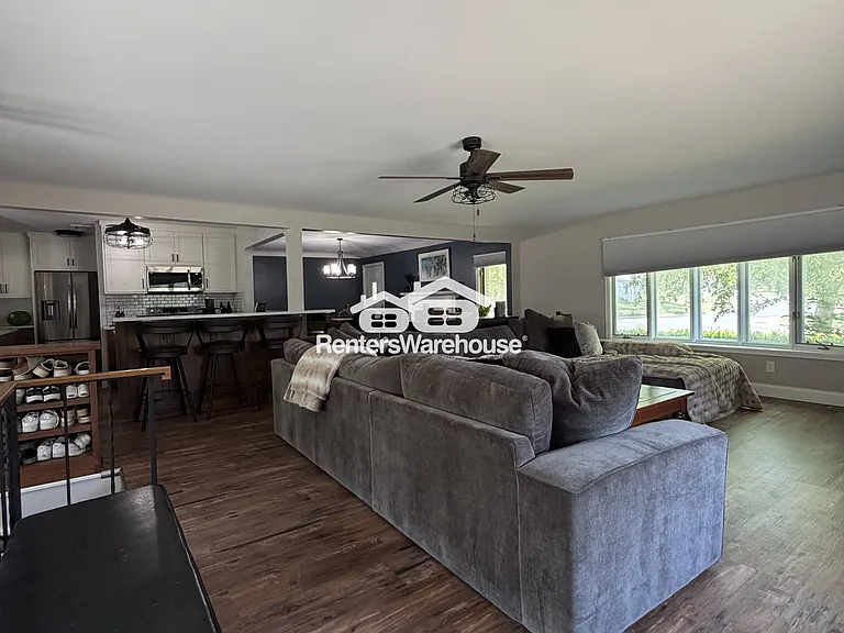 52 West Rd — Photo 8