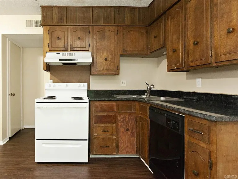 5709 Sorenson St #A — Photo 14
