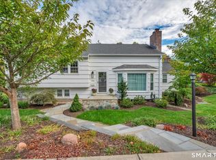 195 Hepburn Rd, Hamden, CT 06517