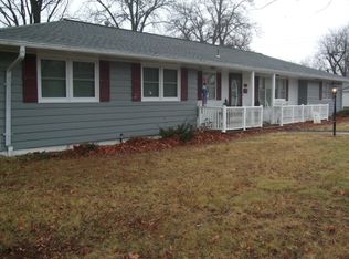901 S 4th St, Moberly, MO 65270