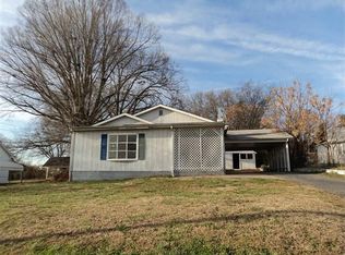 820 14th Street Dr SW, Hickory, NC 28602