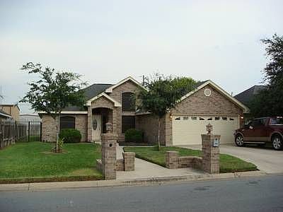 1st image of 2820 Ernesto Dr